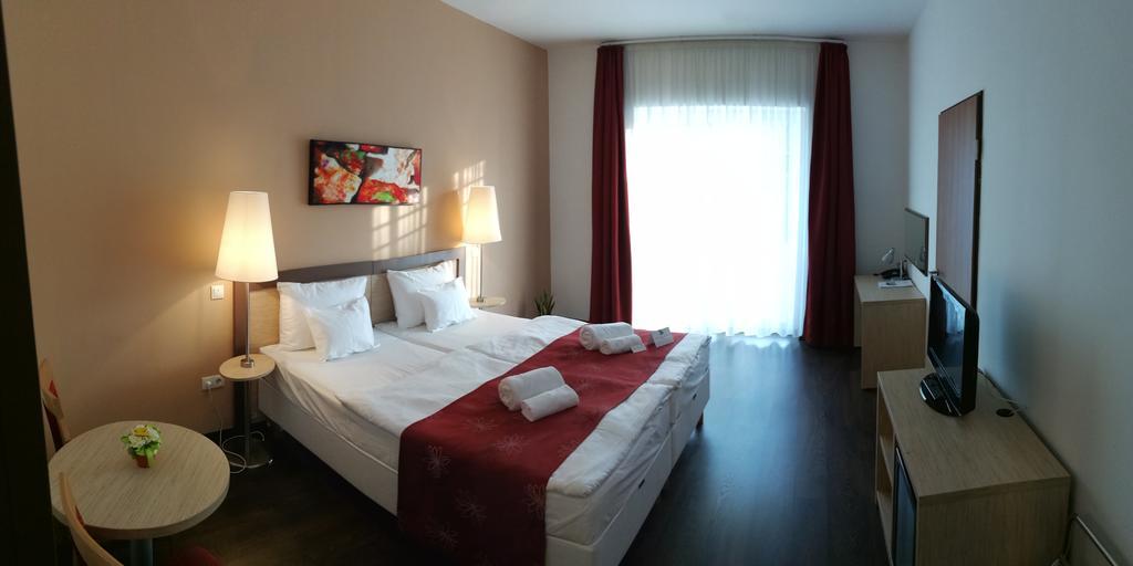 Hotel Opal Superior - Adults Only Gyöngyös Extérieur photo